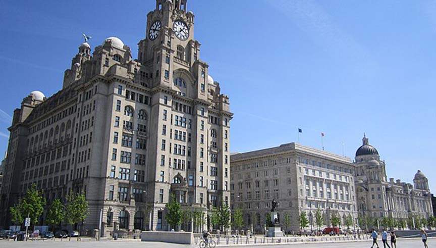 Navigating Liverpool’s Fashion Scene: A Style Guide and Shopping Recommendations