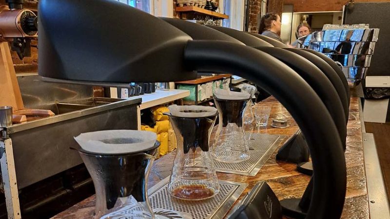 First Time in Vancouver: Understanding the City’s Rhythm Through Coffee